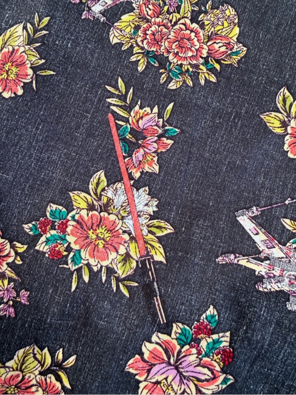 Star Wars Floral Stormtrooper X-Wing TIE Fighter Tropical Hawaiian Shirt Size S - Picture 12 of 14